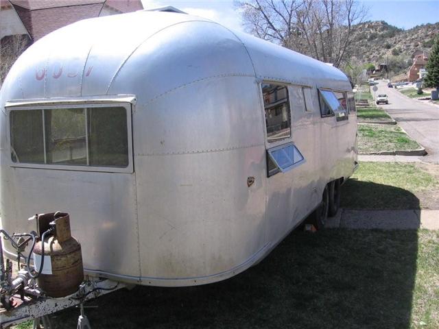 airstream overlander 1957 front view